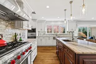 1 Redbrooke Pl, Armonk, NY 10504 - Photo 18