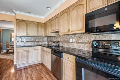 109 Revere Drive, Sayville, NY 11782 - Photo 12