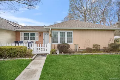 109 Revere Drive, Sayville, NY 11782 - Photo 28