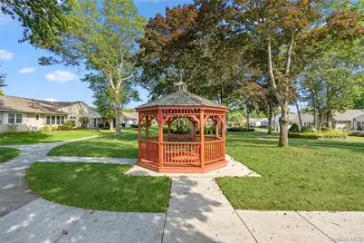 109 Revere Drive, Sayville, NY 11782 - Photo 42