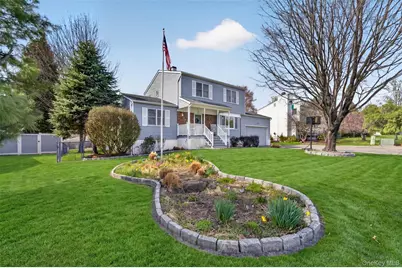 16 Carlisle Way, Washingtonville, NY 10992 - Photo 2