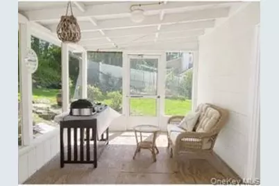 650 Warren Avenue, Thornwood, NY 10594 - Photo 20