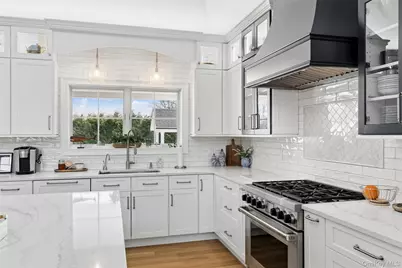 47 Old Riverhead Road, Hampton Bays, NY 11946 - Photo 14
