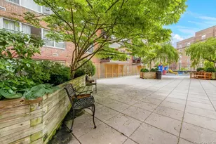70-20 108th St, Forest Hills, NY 11375 - Photo 36