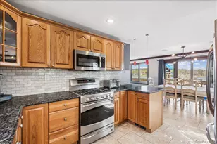 155 W Lakeshore Dr, Carmel, NY 10512 - Photo 8
