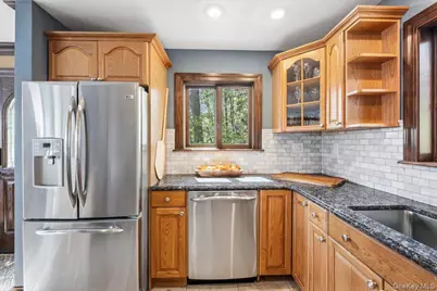 155 W Lakeshore Drive, Carmel, NY 10512 - Photo 12