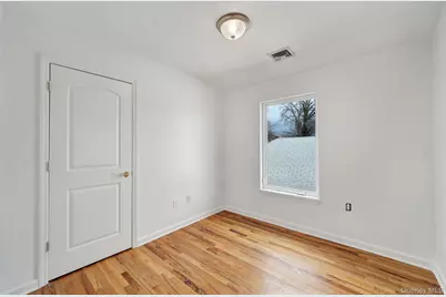 2413 Wilson Avenue, Bronx, NY 10469 - Photo 12