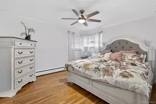 463 Louis Ave, Floral Park, NY 11001 - Photo 12