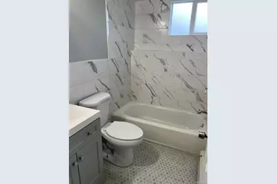 463 Louis Avenue, Floral Park, NY 11001 - Photo 18