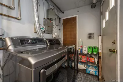 635 Revere Avenue, Bronx, NY 10465 - Photo 18