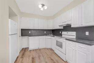 26 Fairview Ave, White Plains, NY 10603 - Photo 4