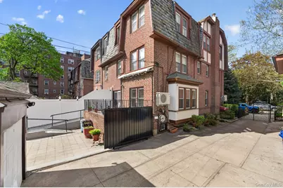 3335 85th Street, Jackson Heights, NY 11372 - Photo 4