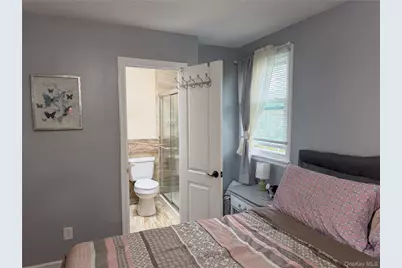 8 Chauncey Lane, Coram, NY 11727 - Photo 26