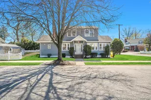 24 W Dover St, Valley Stream, NY 11580 - Photo 10