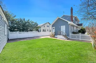24 W Dover St, Valley Stream, NY 11580 - Photo 14
