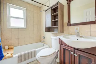 215-10 99th Ave, Queens Village, NY 11429 - Photo 12