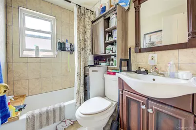 215-10 99th Avenue, Queens Village, NY 11429 - Photo 14