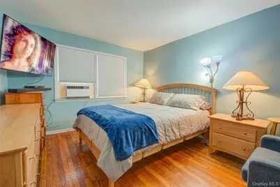 215-10 99th Avenue, Queens Village, NY 11429 - Photo 10