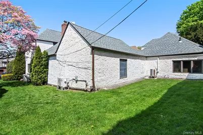 21420 26th Avenue, Bayside, NY 11360 - Photo 20