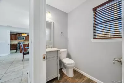 29 Harwood Way, Coram, NY 11727 - Photo 16