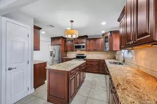 29 Harwood Way, Coram, NY 11727 - Photo 12