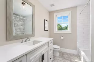 700 Gin Ln, Southold, NY 11971 - Photo 18