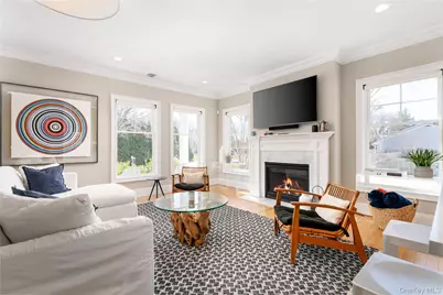 700 Gin Lane, Southold, NY 11971 - Photo 8