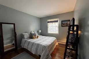 60 Syracuse Ave, Medford, NY 11763 - Photo 22