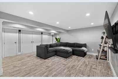 19 Shelton Court, Commack, NY 11725 - Photo 30