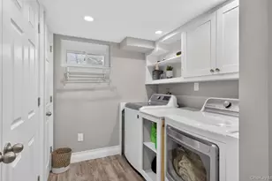 19 Shelton Ct, Commack, NY 11725 - Photo 28
