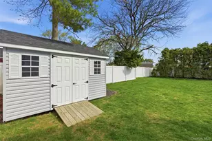 33 Tulip Hill Ln, South Setauket, NY 11720 - Photo 36