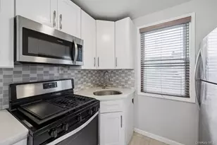 140-15 183rd St, Springfield Gardens, NY 11413 - Photo 12
