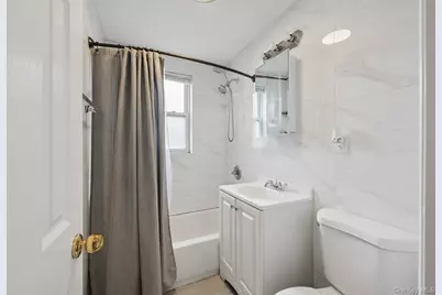 14015 183rd Street, Springfield Gardens, NY 11413 - Photo 32