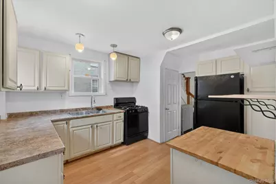 371-373 Verplanck Avenue, Beacon, NY 12508 - Photo 14