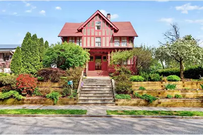34 Winnebago Road, Yonkers, NY 10710 - Photo 2
