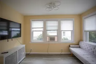 363 Hewlett Pkwy, Hewlett, NY 11557 - Photo 6