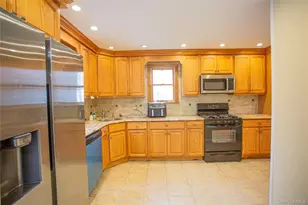 363 Hewlett Pkwy, Hewlett, NY 11557 - Photo 10