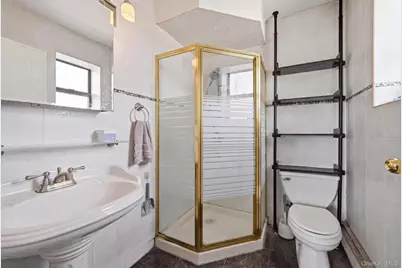 92-29 Queens Boulevard #16H, Rego Park, NY 11374 - Photo 18