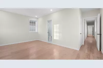 4518 Richardson Avenue, Bronx, NY 10470 - Photo 12