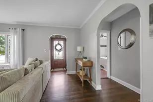 49 Grant St, East Northport, NY 11731 - Photo 2