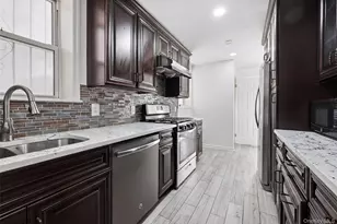 40-24 Aske St, Elmhurst, NY 11373 - Photo 8