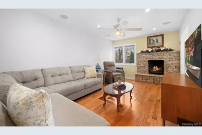 50 Marian Lane, Jericho, NY 11753 - Photo 10
