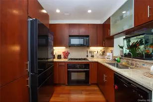 175 Huguenot St, New Rochelle, NY 10801 - Photo 8