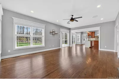 11 Country Glen, Fishkill, NY 12524 - Photo 22