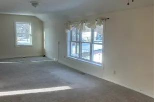 100 Richardson Ave, Shohola, PA 18458 - Photo 16