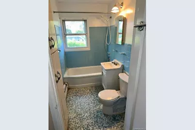 256 Curtis Avenue, Carle Place, NY 11514 - Photo 8