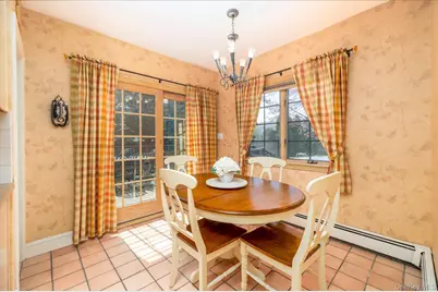 96 Southard Avenue, Rockville Centre, NY 11570 - Photo 12