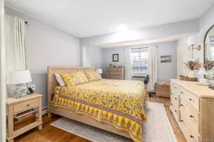 96 Southard Ave, Rockville Centre, NY 11570 - Photo 16