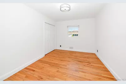 344 Atlantic Avenue, Bay Shore, NY 11706 - Photo 16