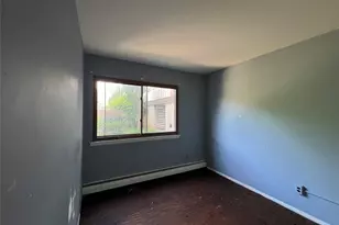 137 Sierra Vista Ln, Valley Cottage, NY 10989 - Photo 8